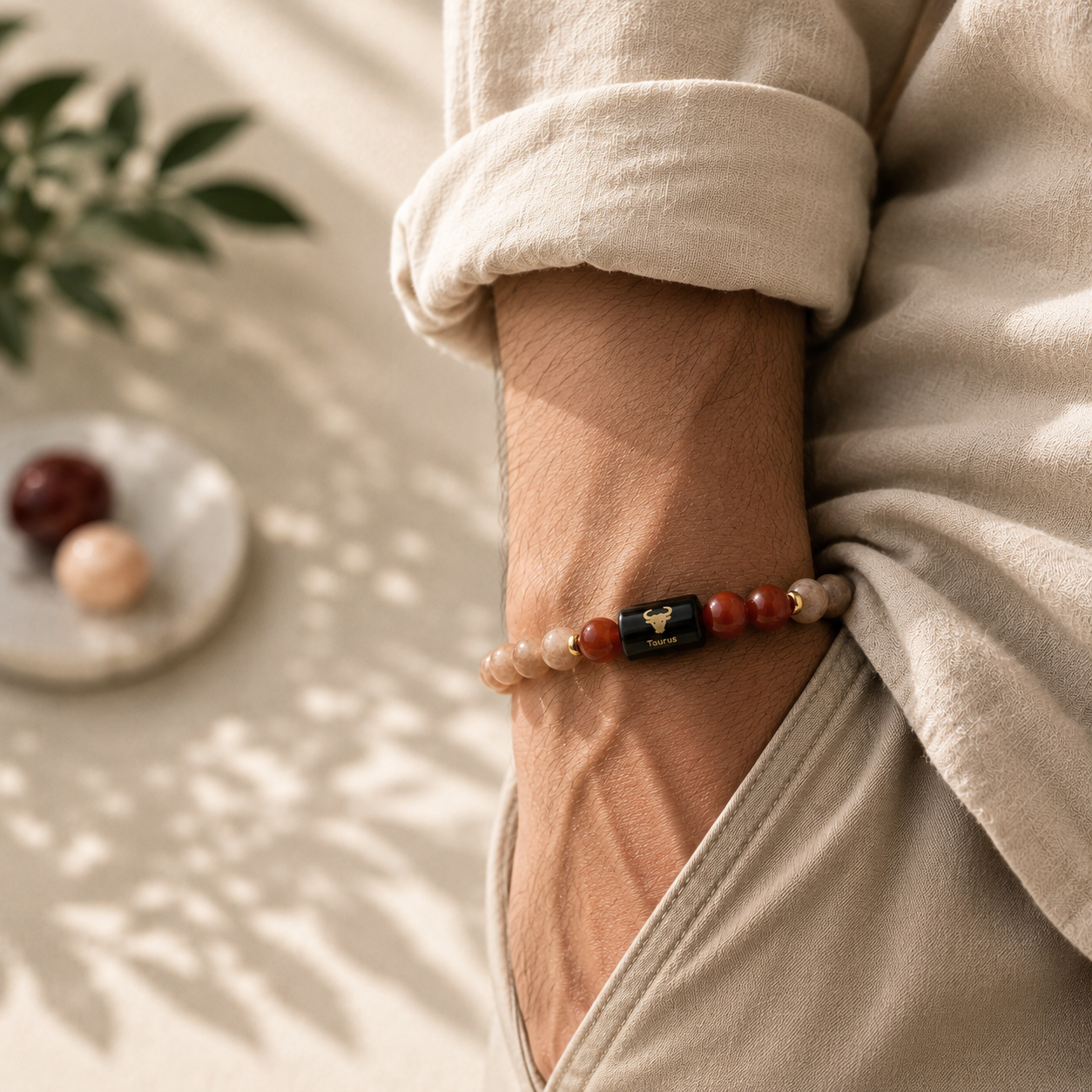 Taurus/Vrishabh Rashi Zodiac (Sunstone & Carnelian Bracelet)