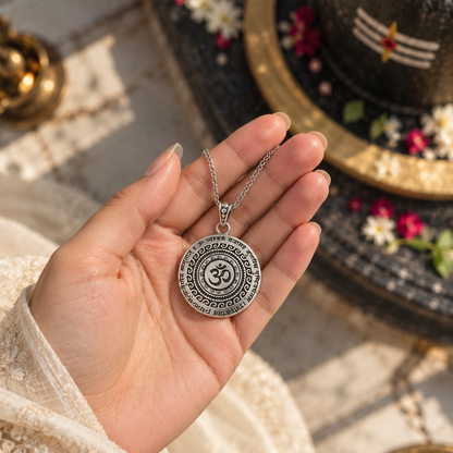 Siddh Maha Mrityunjaya Mantra Pendant (With Chain)