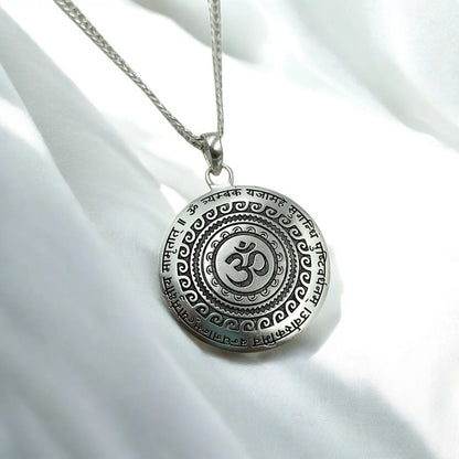 Siddh Maha Mrityunjaya Mantra Pendant (With Chain)